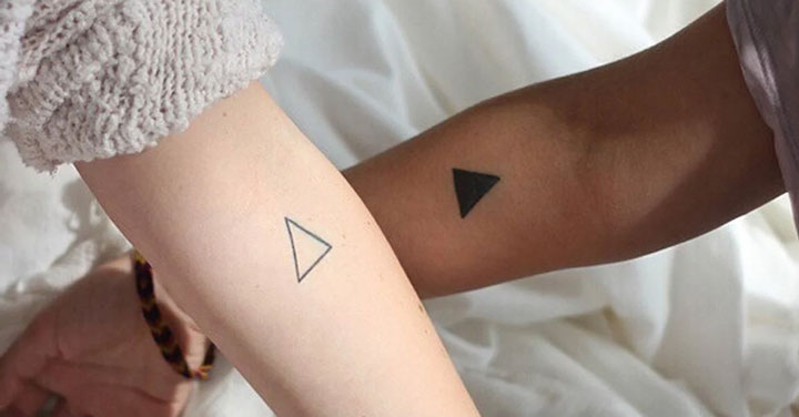 Tatuagens para casal triângulos