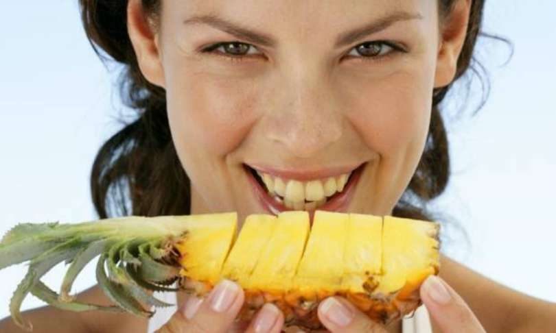 Confira 11 espetaculares benefícios do abacaxi para a saúde