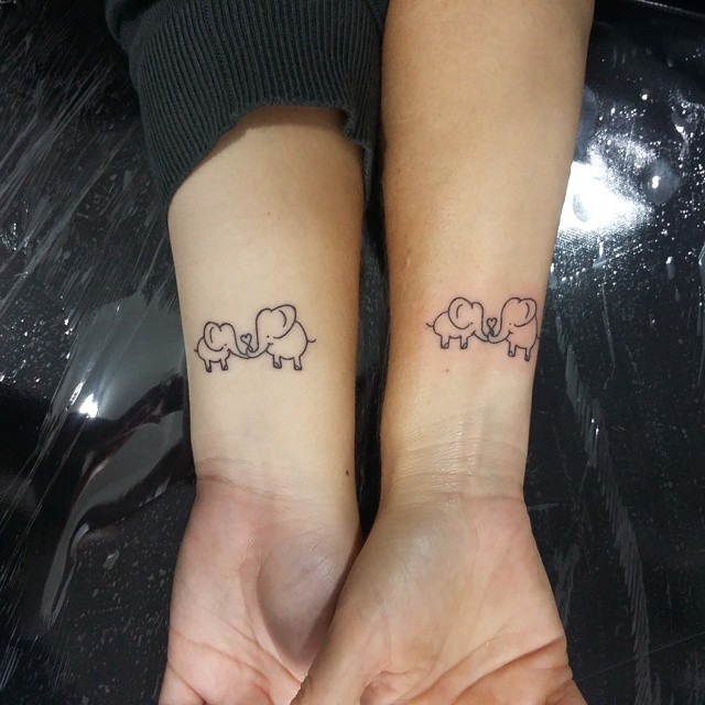 Tatuagens de mãe e filha 100+ ideias e seus significados