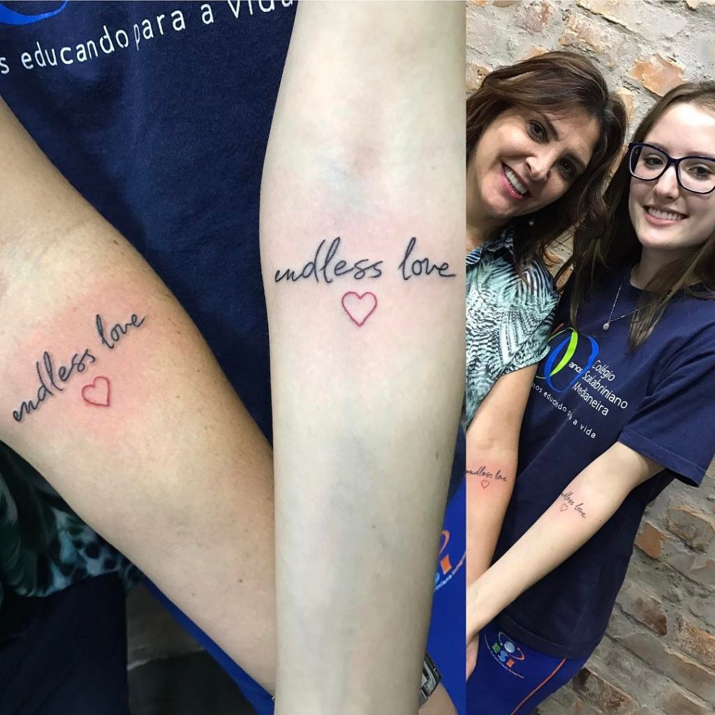 Tatuagens de mãe e filha 100+ ideias e seus significados