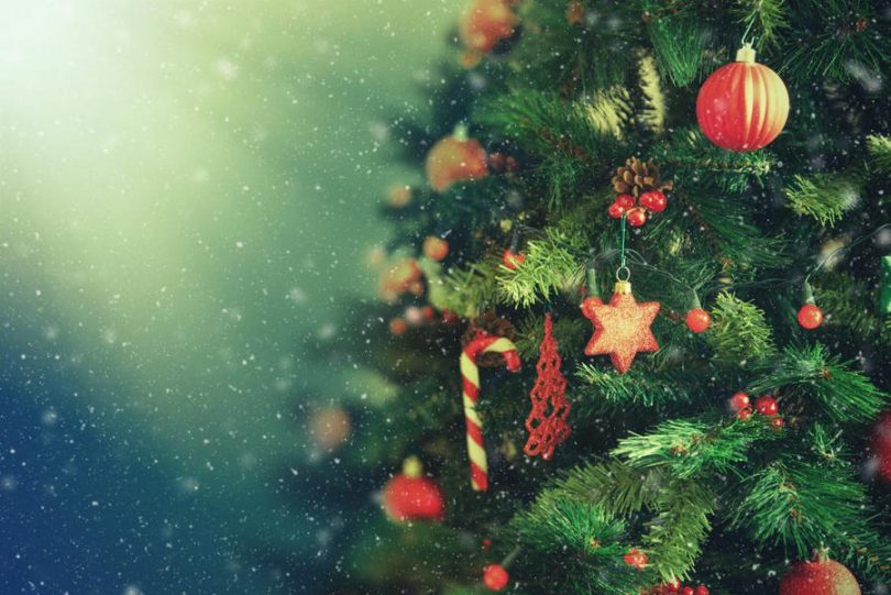 Como montar e decorar uma árvore de Natal