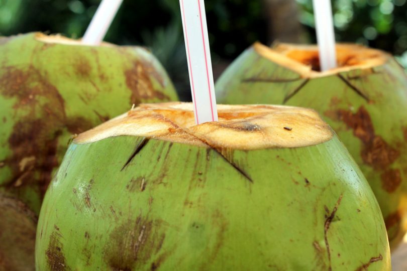 Benefícios da água de coco