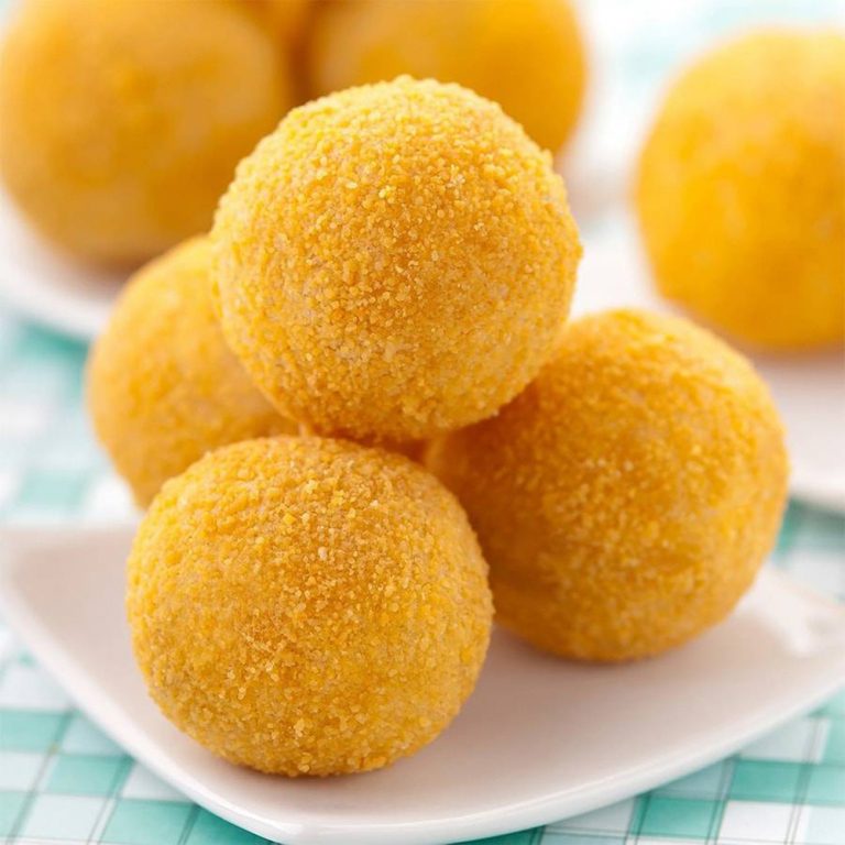 Bolinhas de queijo 5 receitas e dicas para o queijo não vazar Tudo Ela